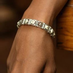 Shaya 925 Silver Oxidised Chaukhdi Bangle For Women-image-51