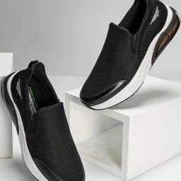 Red Tape Men's Comfort Stride Black Walking Shoes-image-4