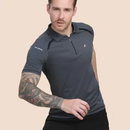 Z Zagros Men Colourblocked Polo Collar Pockets T-shirt-image-85
