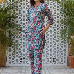 Rain and Rainbow Blue Cotton Printed Kurti Pant Set-image-23