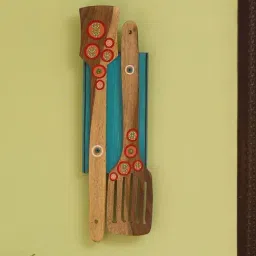 ExclusiveLane 'Desert Spatulas' Hand-Painted Wall Decor In Mango & Pine Wood-7