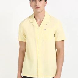 TOMMY HILFIGER Yellow Cotton Regular fit Solid Shirt-image-58