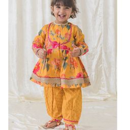 Tiber Taber Full Sleeves Lace Embellished & Floral Printed Kurta With Salwar - Yellow-image-70