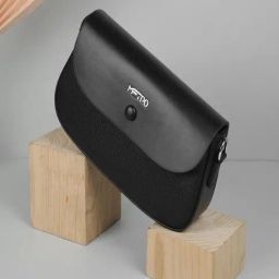 Metro Black Medium Cross Body Bag-44