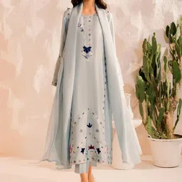 URMIR FASHION Women Floral Embroidered Regular Thread Work Kurta with Trousers & With Dupatta-picture-6