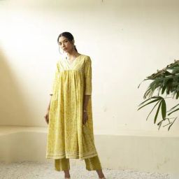 Akiso Inara Green Block Printed Anarkali Kurta-image-34