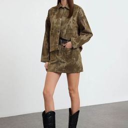 Trendyol Women Camouflage Crop Bomber Jacket-image-47