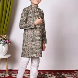 Cae Boys Embroidered Regular Sequinned Kurta with Pyjamas image 4