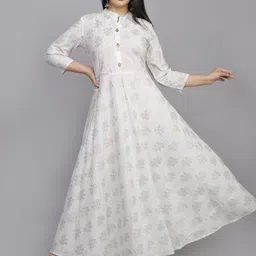 BHAGLI Women Floral Printed Flared Kurta-picture-21