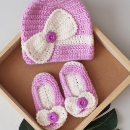 Woonie Crochet Design Bow Applique Cap And Booties - Purple-picture-27