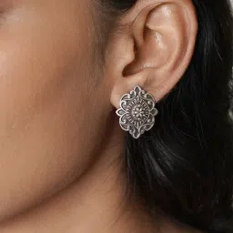 Teejh Ethnic Pranavee Silver Oxidized Stud Earrings image 2