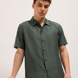 THE BEAR HOUSE Men Textured Spread Collar Casual Shirt-image-99