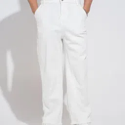 SHOWOFFFF White Denim Solid Straight Fit Jeans-picture-31