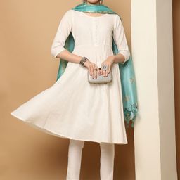Jompers Women Regular Sequinned Kurta with Trousers & With Dupatta-image-81