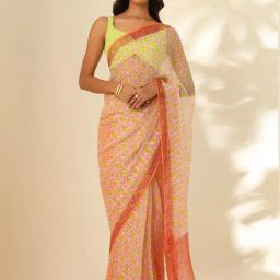 Taneira White Floral Print Saree With Unstitched Blouse-picture-18
