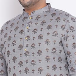 KISAH PLUS Men Grey & Off-White Printed Kurta with Pyjamas image 3
