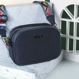 Metro Women Handheld Bag-picture-42