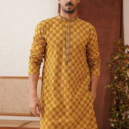 Jompers Men Embroidered Regular Sequinned Kurta with Pyjamas image 5