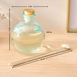 Home Centre Redolence Glass Atlantic Shimmers Marine Reed Diffuser Set image 3