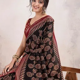 Rekha Maniyar Ethnic Motifs Zari Pure Cotton Dabu Saree-image-94