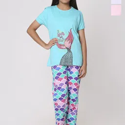 TotzTouch Girls Pack Of 3 Printed Night suit-image-78