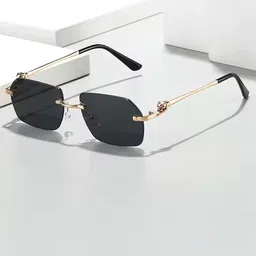 HAYDEN haiza Unisex Round Sunglasses with UV Protected Lens GOLD-TIGER-33