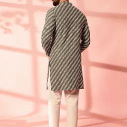 Anouk Men Embroidered Regular Sequinned Pure Cotton Kurta with Pyjamas image 3