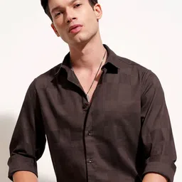 HIGHLANDER Spread Collar Slim Fit Cotton Shirt-image-4