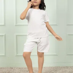 BAESD Girls T-shirt with Shorts-image-35