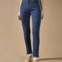 DOLCE CRUDO Blue Plain Jeans-image-32