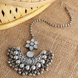 Teejh Iditri White Silver Oxidized Maang Tikka-picture-3