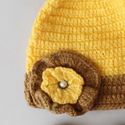 Woonie Crochet Design Flower Applique Detailed Cap & Booties Combo - Yellow image 5