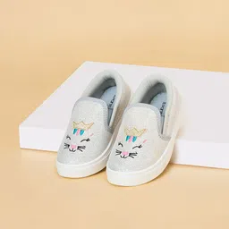 Pantaloons Junior Girls Printed Slip-On Sneakers-image-15