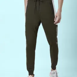 People by Pantaloons Olive Regular Fit Printed Joggers-picture-36