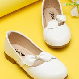 Tiny Bugs Bow Embellished Ballerinas - White-image-92