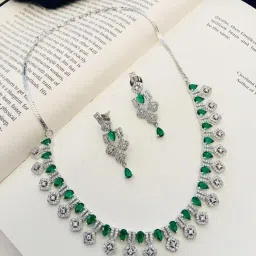 Abdesigns Sophisticated Silver Plated American Diamond Necklace-image-81