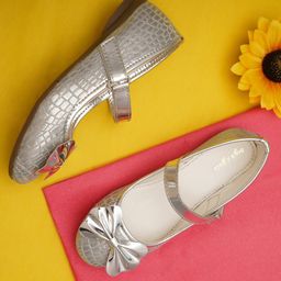 boyz n galz Metallic Bow Applique Detailed Mary Janes Ballerinas - Silver-image-16