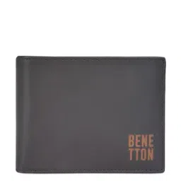 United Colors of Benetton Octavio Brown Leather Solid Bi-Fold Wallet-image-72
