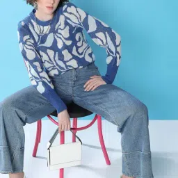Vero Moda Blue & White Printed Pullover-picture-24