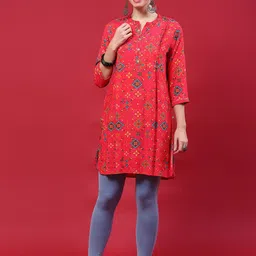 Shree Geometric Printed Liva Kurti-image-5