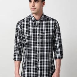 Peter England Black Cotton Slim Fit Checks Shirt-picture-31