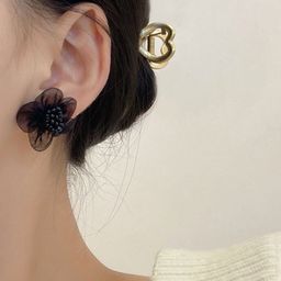 styledose Artificial Beaded Floral Shaped Studs image 4