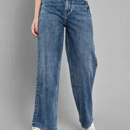 Izel Blue Relaxed Fit Jeans-picture-38