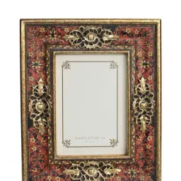 Karo Amrapali Multicolour Wooden Photoframe - Set of 1-25