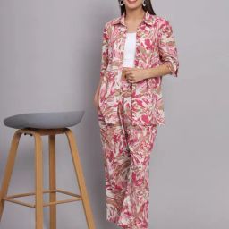 DECKEDUP Lavender Printed Co-Ord Set image 4
