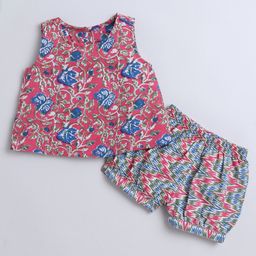 The Magic Wand Rayon Woven Sleeveless Floral Printed Top & Shorts Set - Peach-image-95