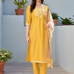 SZN Women Floral Embroidered Regular Thread Work Kurta with Trousers & Dupatta-picture-32