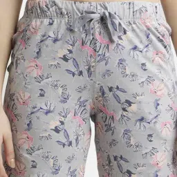 Jockey RX65 Women's Super Combed Cotton Printed Shorts with Convenient Side Pockets(Prints May Vary)-picture-2