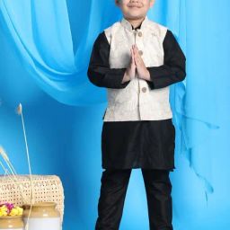 VASTRAMAY Boys Gold & Black Embroidery Full Sleeves Kurta Sets-image-0