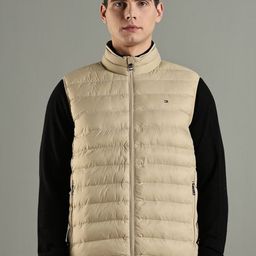 Tommy Hilfiger Men Mock Collar Solid Casual Gilet-picture-57